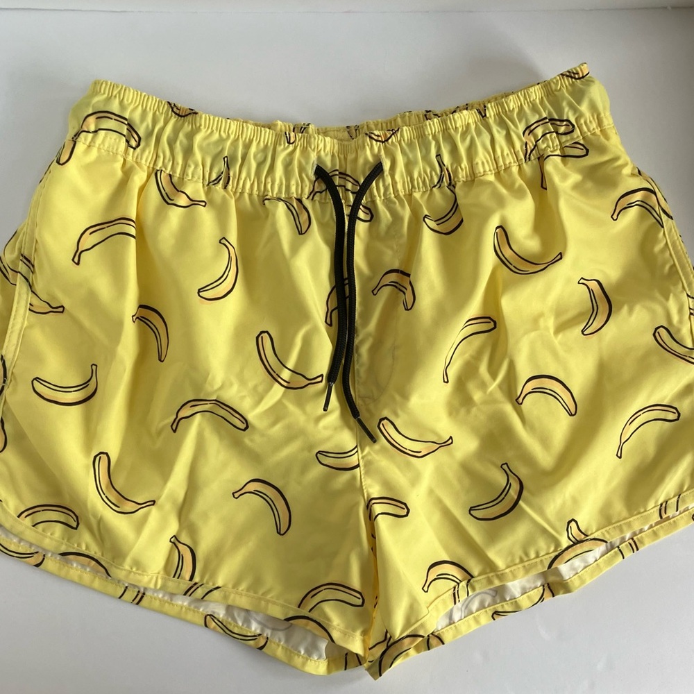 H&M men's swim trunks - banana pattern, size Medium, NWOT